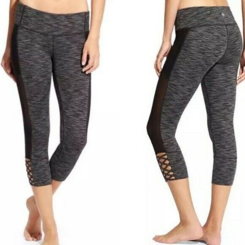 Athleta Mind Over Mat Active Capri Leggings Xxs